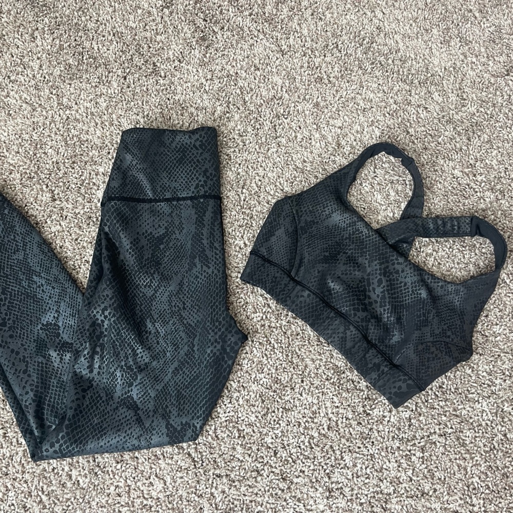 IVL Collective Metallic Snake Cross Back Bra
